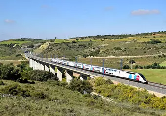 Viaje en tren de León a Burgos