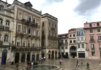 Llegada a Coimbra y día libre.