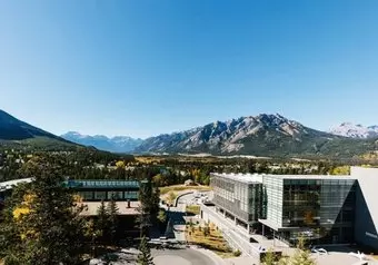 Admira la Belleza Artística en el Centro de Arte Banff_galeria_7134