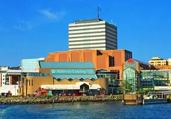 Aromas y Sabores de Halifax: Explora el Colorido Mercado de Alderney Landing_galeria_2913