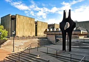 Confederation Centre: Un Espectáculo de Arte y Cultura en Charlottetown_galeria_5065