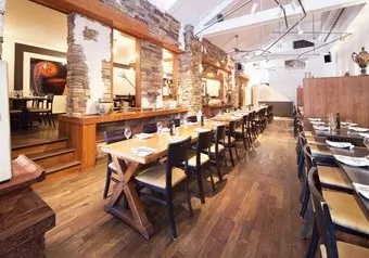 Saborea las Delicias Griegas en Banff: Cena en The Balkan Greek Restaurant_galeria_7087