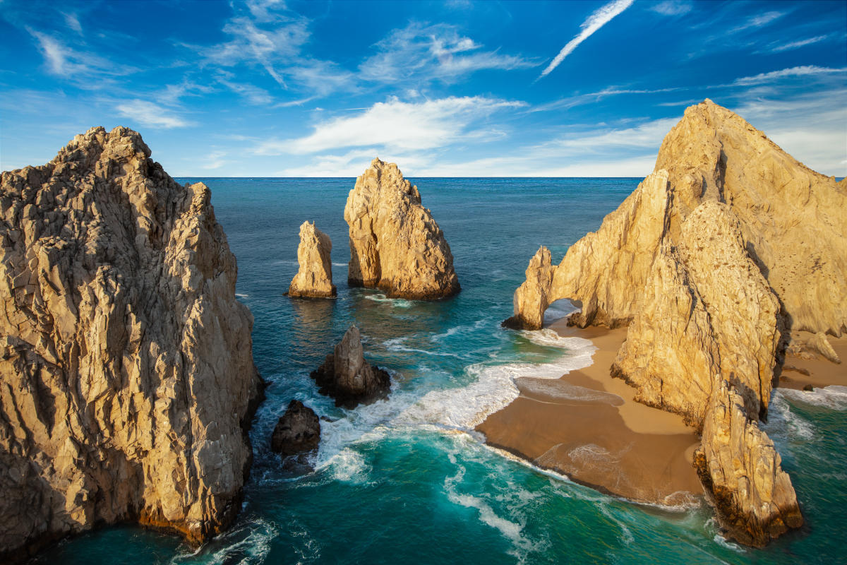 La Paz and Tour Los Cabos of 4 Days, 3 Nights in Cat Superior