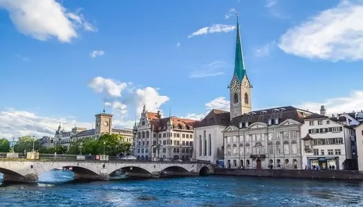 Día 1: Zurich, Suiza