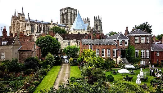 Día 15: Salisbury, Reino Unido - York, Reino Unido