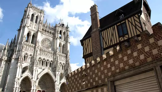 Día 4: Amiens, Francia