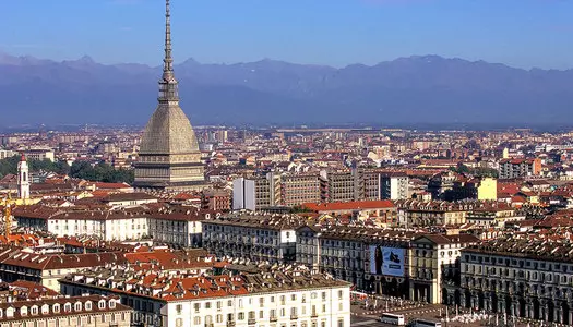 Día 1: Milan, Italia - Genova, Italia