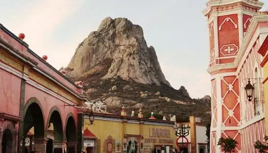 Día 1: Ciudad de Mexico, México - Bernal, México