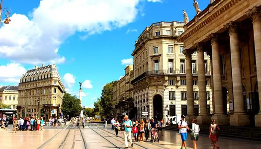 Día 1: Burdeos, Francia