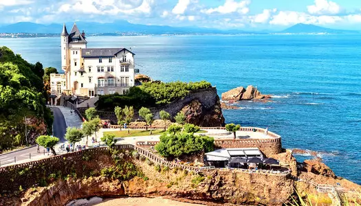 Día 4: Burdeos, Francia - Biarritz, Francia