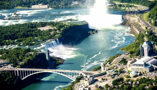 Día 4: Niagara Falls, Canadá