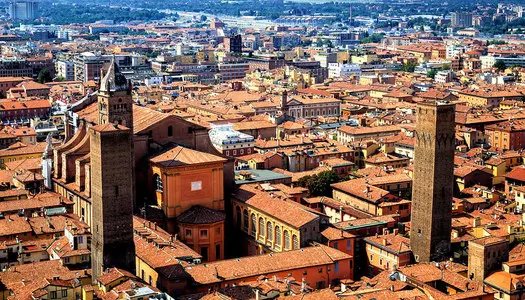 Día 1: Bolonia, Italia