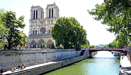 Día 1: Paris, Francia