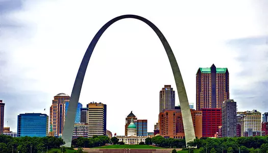 Día 1: St Louis - MO, Estados Unidos