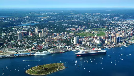 Día 9: Montreal, Canadá - Halifax, Canadá