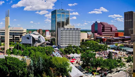 Día 1: Edmonton, Canadá