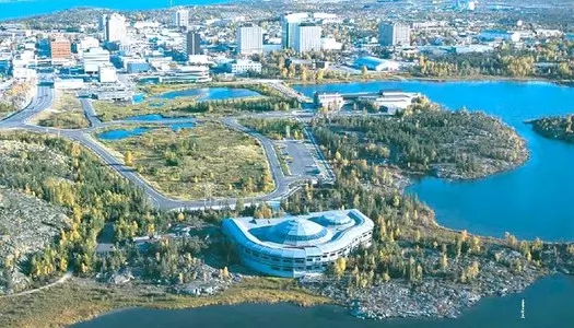 Día 6: Edmonton, Canadá - Yellowknife, Canadá