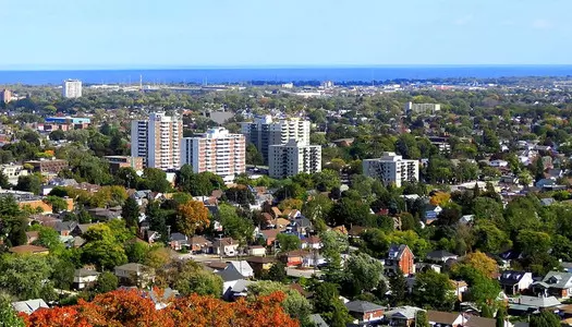 Día 1: Hamilton, Canadá