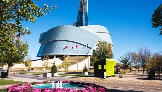 Día 10: Toronto, Canadá - Winnipeg, Canadá
