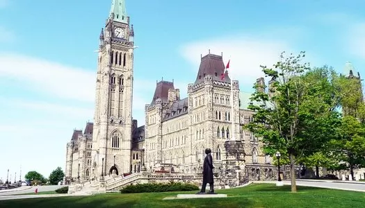 Día 5: Montreal, Canadá - Ottawa, Canadá