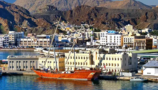 Día 1: Muscat
