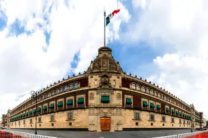 Día 1: Ciudad de Mexico, México - Taxco, México