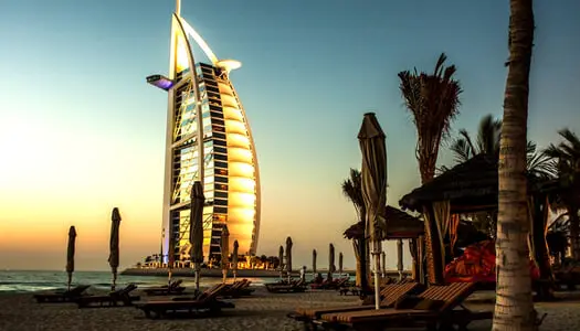 Día 1: Dubai