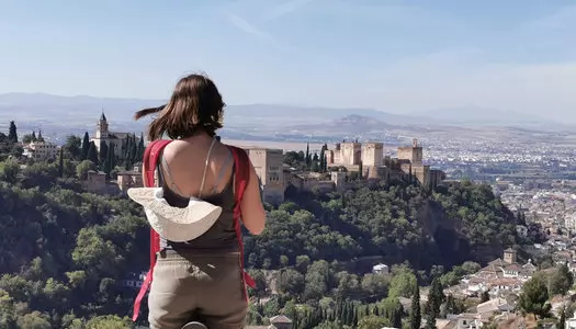 Día 1: Granada, España
