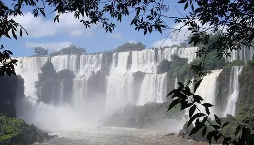 Día 7: Calafate, Argentina - Iguazu, Argentina