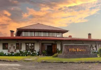 Villa Blanca Cloud Forest Hotel