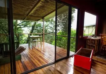 Chayote Lodge El Naranjo Windows