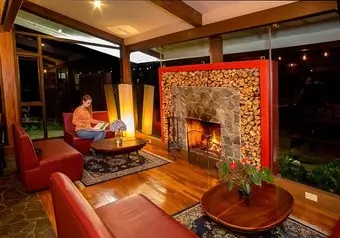Chayote Lodge El Naranjo Lobby