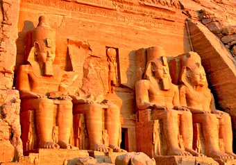 Tour a Abu Simbel desde Asuán con espectáculo de luz y sonido_galeria_7054