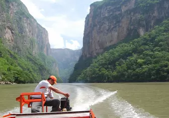 Cañon del Sumidero / Sumidero Canyon